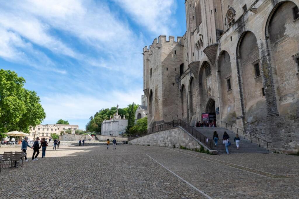 Апартаменты Bien D'Exception En Face Du Palais Des Papes Авиньон Экстерьер фото