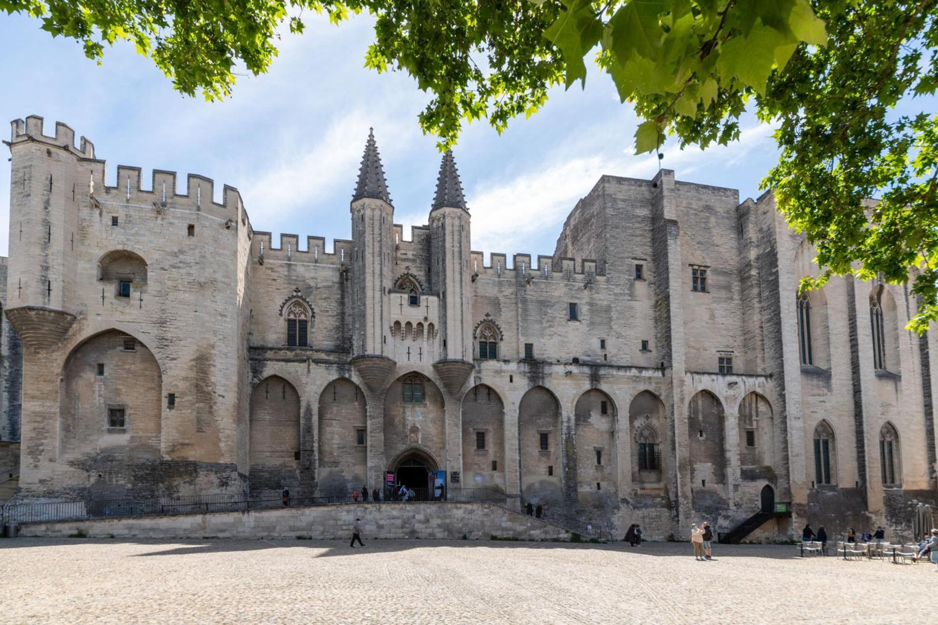 Апартаменты Bien D'Exception En Face Du Palais Des Papes Авиньон Экстерьер фото